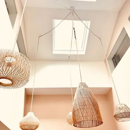 Apartament Stylish Loft 17- 3 Bdrs - 2 Bathrs - 7 Pers Paryż