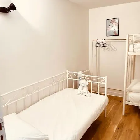 Apartament Stylish Loft 17- 3 Bdrs - 2 Bathrs - 7 Pers