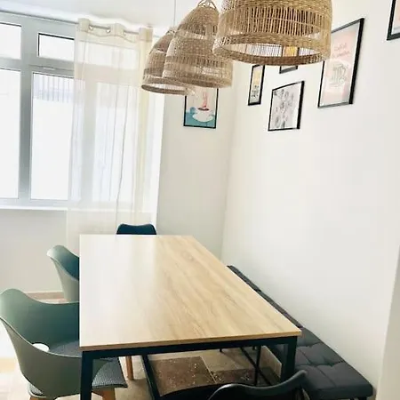 Stylish Loft 17- 3 Bdrs - 2 Bathrs - 7 Pers * Paryż