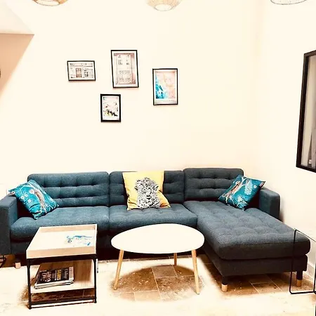 Stylish Loft 17- 3 Bdrs - 2 Bathrs - 7 Pers Apartament Paryż