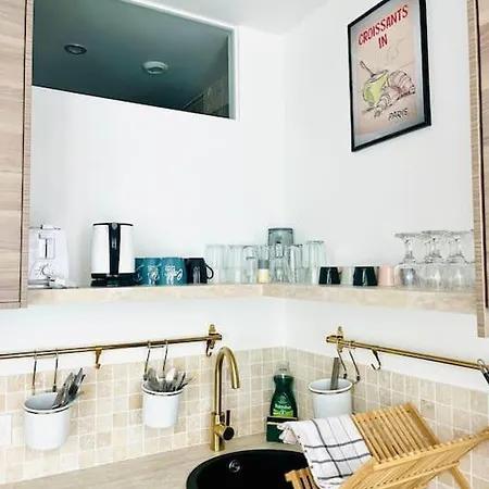 Stylish Loft 17- 3 Bdrs - 2 Bathrs - 7 Pers Apartament Paryż