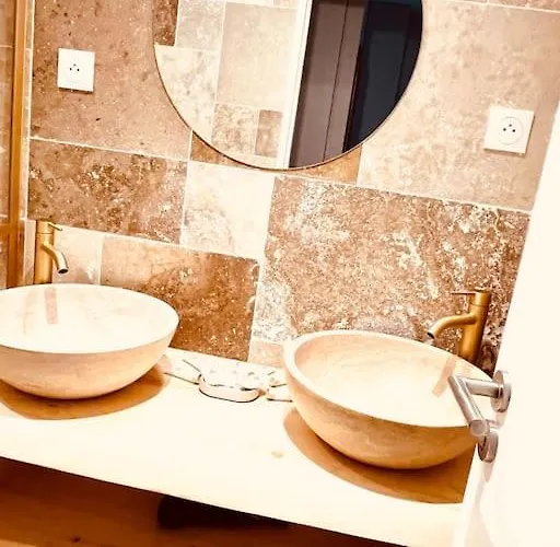 Stylish Loft 17- 3 Bdrs - 2 Bathrs - 7 Pers Apartment *