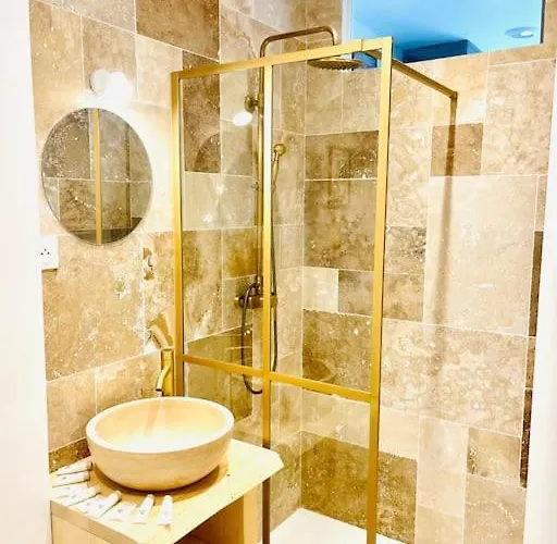 Stylish Loft 17- 3 Bdrs - 2 Bathrs - 7 Pers Apartment *